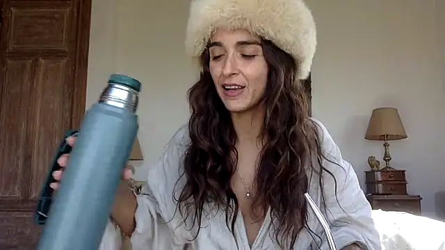 Snapshot of venuslibre chatting on September 8, 2025, 7:35 pm venuslibre online show from September 8, 2025, 7:35 pm