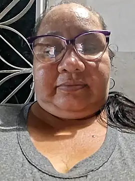 hotxxxgirl01 online show from September 14, 2025, 1:16 am