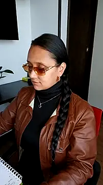 Esmeralda333 online show from January 19, 2026, 3:38 pm