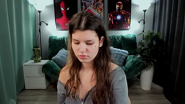 AnoraDark online show from November 22, 2025, 12:26 pm