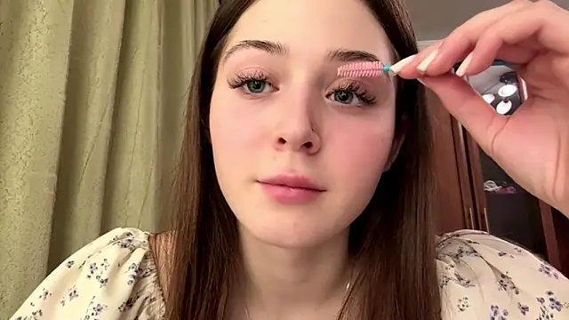 Adel strongwoman online show from February 26, 2026, 7:13 pm