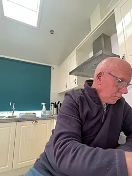 Snapshot of philefc chatting on March 13, 2026, 2:01 pm philefc online show from March 13, 2026, 2:01 pm