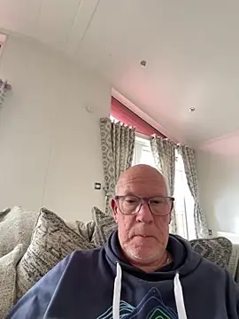 Snapshot of philefc chatting on March 30, 2026, 1:45 pm philefc online show from March 30, 2026, 1:45 pm