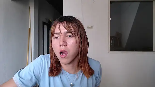 Snapshot of Dolly_Peach_ chatting on September 12, 2025, 7:36 pm Dolly Peach  online show from September 12, 2025, 7:36 pm