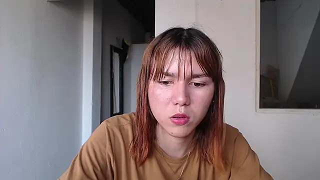 Snapshot of Dolly_Peach_ chatting on September 13, 2025, 9:14 pm Dolly Peach  online show from September 13, 2025, 9:14 pm