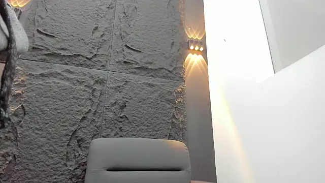 FYKMOR 1 online show from March 10, 2026, 7:52 pm