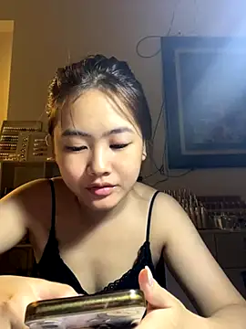 Lucky-nice202 online show from October 18, 2025, 5:03 pm