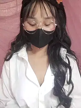 saronla 03 online show from January 18, 2026, 6:17 am