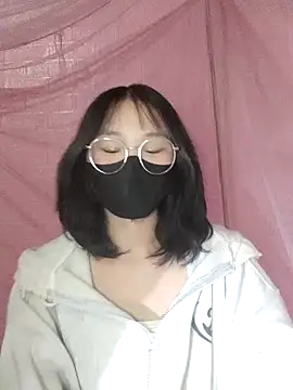 saronla 03 online show from February 3, 2026, 3:39 pm