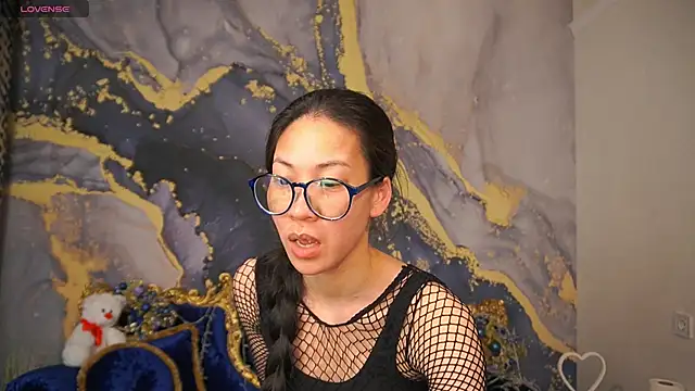 Yen Star online show from March 13, 2026, 7:20 pm