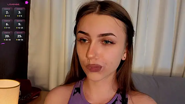 Snapshot of thelittlecowgirl chatting on March 1, 2026, 8:22 pm thelittlecowgirl online show from March 1, 2026, 8:22 pm