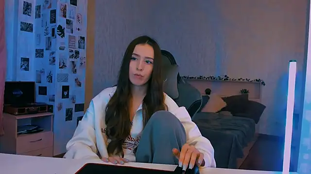 Snapshot of yourrdanceteacher chatting on October 28, 2025, 8:11 pm yourrdanceteacher online show from October 28, 2025, 8:11 pm