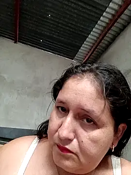 Snapshot of Dirty-Mature chatting on October 8, 2025, 1:53 pm Dirty-Mature online show from October 8, 2025, 1:53 pm