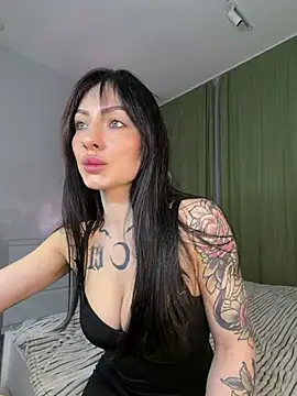 kaonasssiii online show from May 2, 2026, 6:57 pm