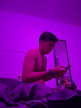 soy dora03 online show from December 22, 2025, 12:51 am