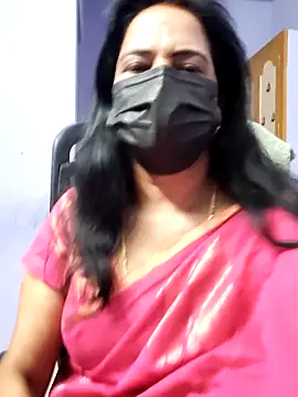 Snapshot of mallu-lover chatting on October 1, 2025, 2:28 am mallu-lover online show from October 1, 2025, 2:28 am