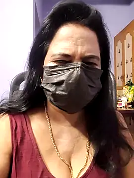 Snapshot of mallu-lover chatting on October 28, 2025, 1:09 am mallu-lover online show from October 28, 2025, 1:09 am