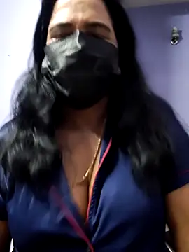 Snapshot of mallu-lover chatting on October 29, 2025, 1:19 am mallu-lover online show from October 29, 2025, 1:19 am