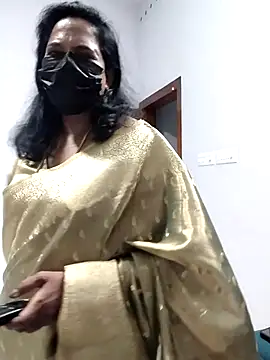 mallu-lover online show from May 8, 2026, 5:29 pm