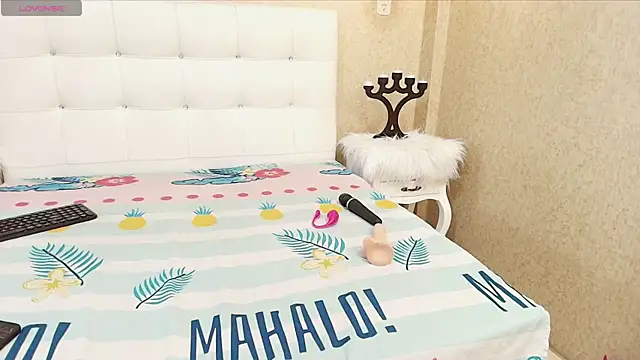 Miladiosa online show from February 8, 2026, 12:52 pm