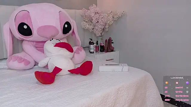 Snapshot of amy_miller1 chatting on February 17, 2026, 8:04 pm amy miller1 online show from February 17, 2026, 8:04 pm