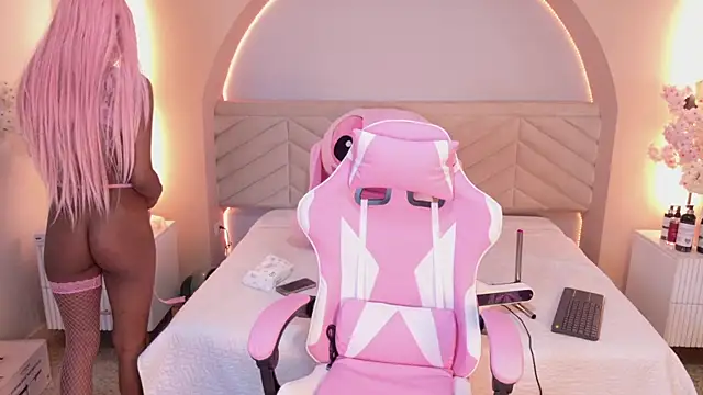 Snapshot of amy_miller1 chatting on March 2, 2026, 8:15 pm amy miller1 online show from March 2, 2026, 8:15 pm