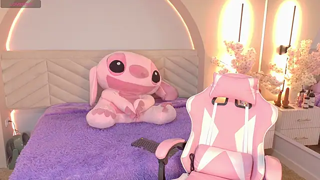 Snapshot of amy_miller1 chatting on March 5, 2026, 8:27 pm amy miller1 online show from March 5, 2026, 8:27 pm