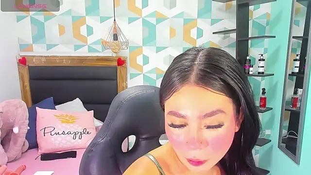 Snapshot of ROSIE_MOSS chatting on October 21, 2025, 7:25 pm ROSIE MOSS online show from October 21, 2025, 7:25 pm