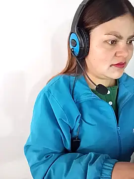 LUCIANA  99 online show from September 11, 2025, 1:55 pm