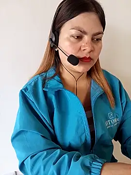 LUCIANA  99 online show from September 18, 2025, 1:46 pm