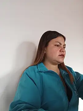 LUCIANA  99 online show from October 14, 2025, 1:01 pm