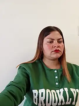 LUCIANA  99 online show from October 23, 2025, 4:06 pm