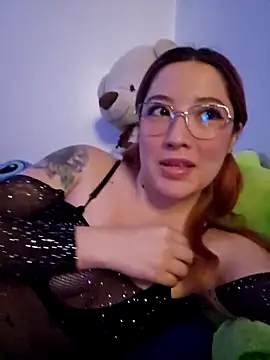 Snapshot of lunnaa_ chatting on September 24, 2025, 2:59 am lunnaa online show from September 24, 2025, 2:59 am