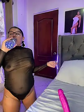 ema zoe online show from February 6, 2026, 12:04 am