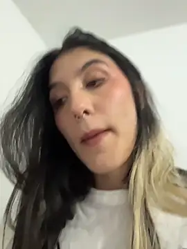 Sweetlolita online show from December 19, 2025, 11:12 pm