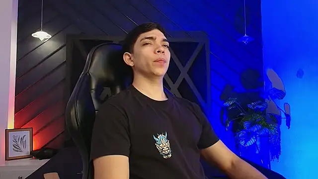 Eryonbradley online show from March 20, 2026, 11:26 am