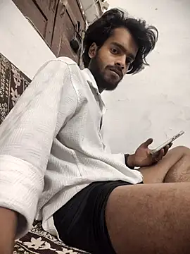 yashuuuu021 online show from March 20, 2026, 6:57 pm