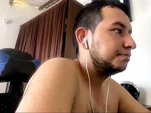 Snapshot of SexIngenieur chatting on September 19, 2025, 7:36 pm SexIngenieur online show from September 19, 2025, 7:36 pm