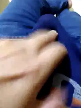 JoaoPedro17cm online show from September 29, 2025, 2:11 pm