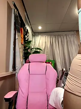 Kath C online show from November 4, 2025, 5:28 am