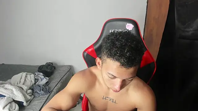 Snapshot of JuanchiT66 chatting on March 2, 2026, 3:52 am JuanchiT66 online show from March 2, 2026, 3:52 am