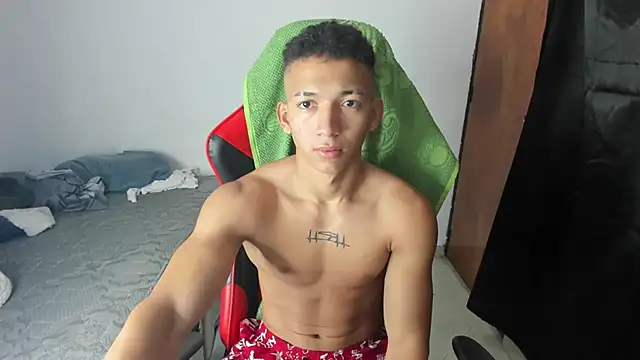 Snapshot of JuanchiT66 chatting on March 6, 2026, 11:39 am JuanchiT66 online show from March 6, 2026, 11:39 am