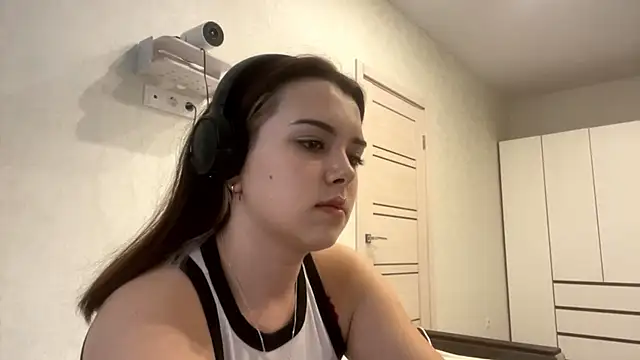 PUP PUP Sea online show from September 11, 2025, 2:06 pm