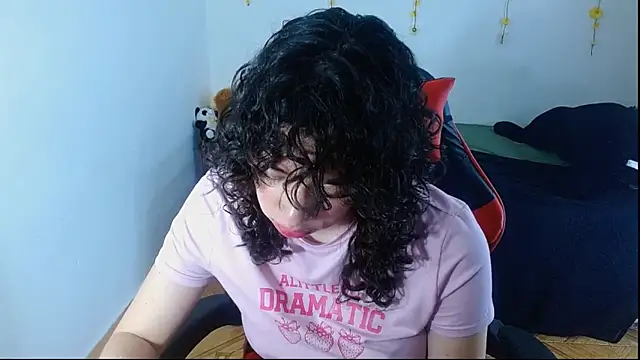 sajecrismaa online show from June 14, 2026, 2:24 am