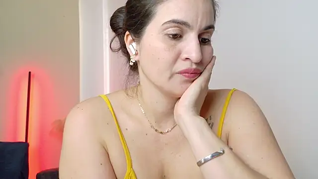 lizdevine online show from January 31, 2026, 7:11 pm