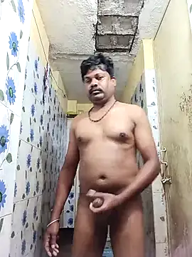 Tamilpayan09876 online show from December 4, 2025, 12:09 am