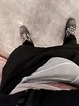 Snapshot of Axelitoc chatting on October 8, 2025, 9:51 am Axelitoc online show from October 8, 2025, 9:51 am