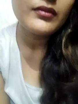 Snapshot of Cute_pinkii chatting on October 26, 2025, 7:53 pm Cute pinkii online show from October 26, 2025, 7:53 pm