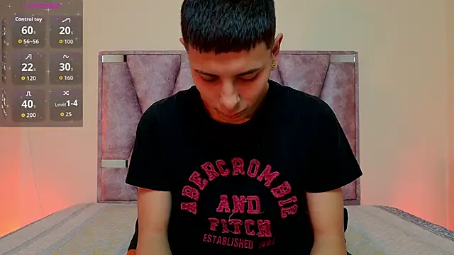 lana and liam  online show from September 11, 2025, 10:15 am