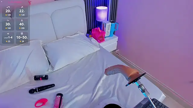 Snapshot of Clawdeen__wolf chatting on March 26, 2026, 7:36 am Clawdeen wolf online show from March 26, 2026, 7:36 am